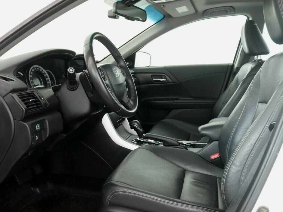 Honda Accord, 2.4 л, АТ, 2013 фото 8