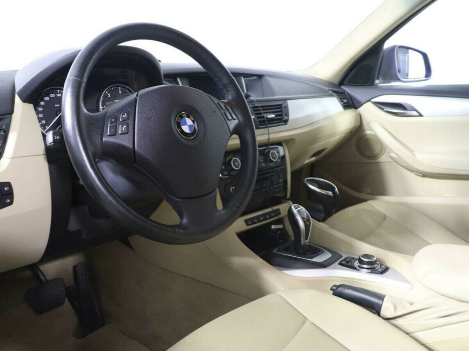BMW X1, 2.0 л, АТ, 2013 фото 7