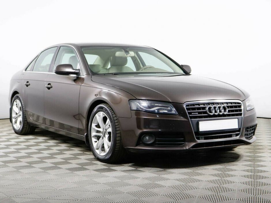 Audi A4, 2.0 л, АТ, 2010 фото 4