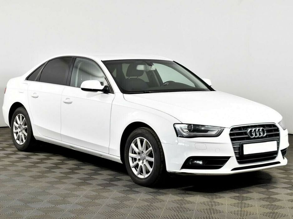 Audi A4, 1.8 л, Вариатор, 2015 фото 4