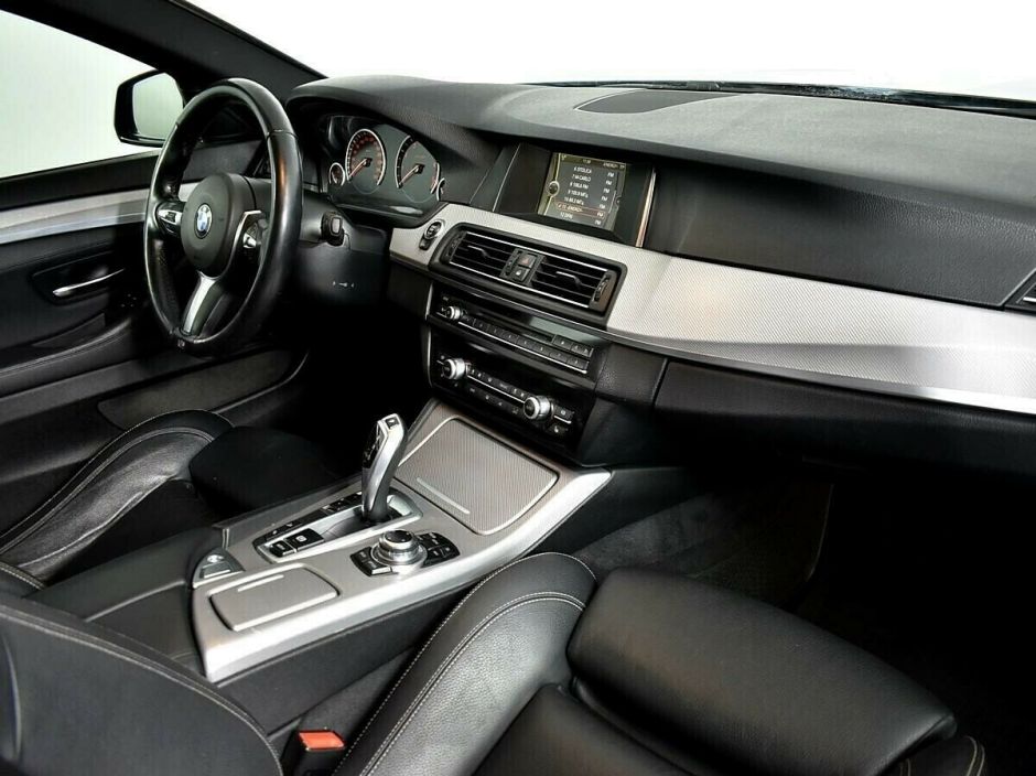 BMW 5 серии, 2.0 л, АТ, 2014 фото 1