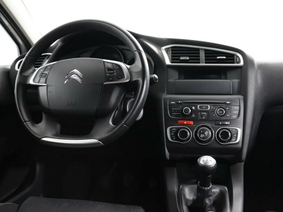 Citroen C4, 1.6 л, МТ, 2013 фото 8