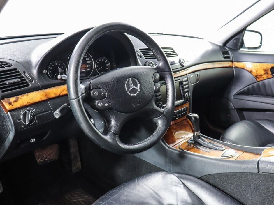 Mercedes-Benz E-Класс, 2.2 л, АТ, 2008 фото 7