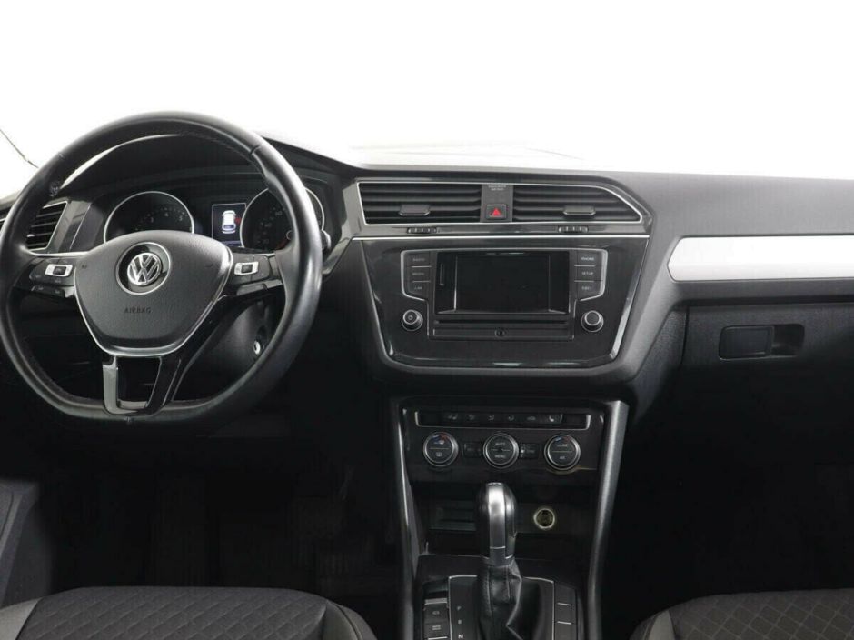 Volkswagen Tiguan, 1.4 л, Робот, 2017 фото 7