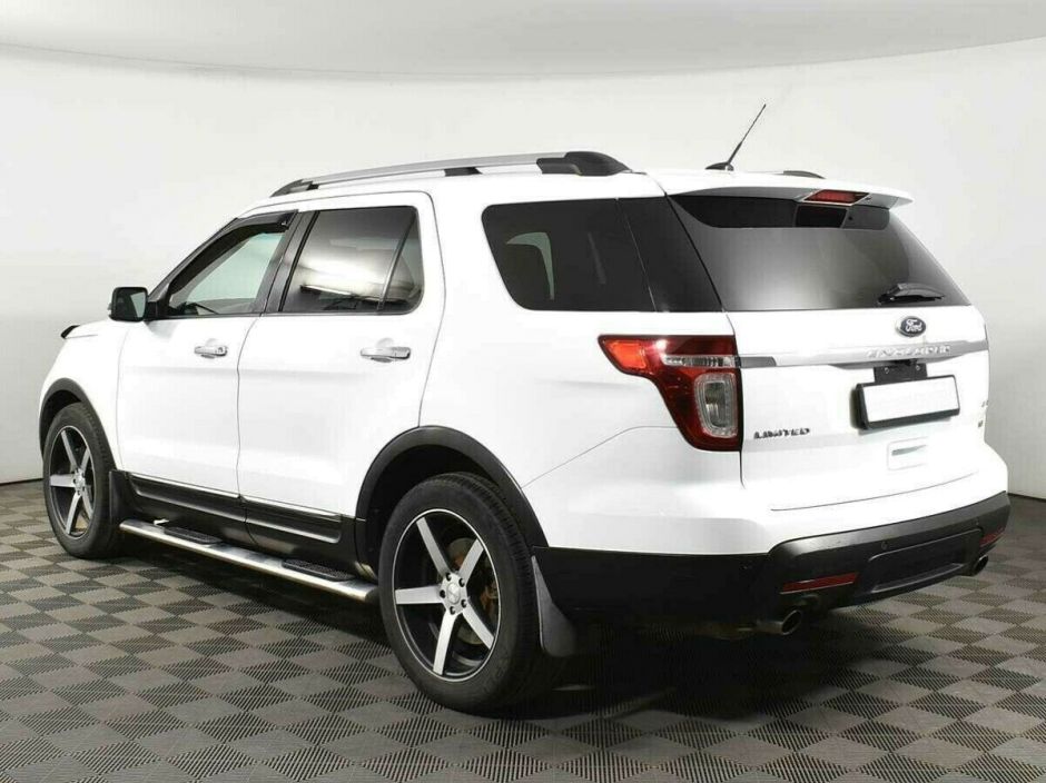 Ford Explorer, 3.5 л, АТ, 2014 фото 6