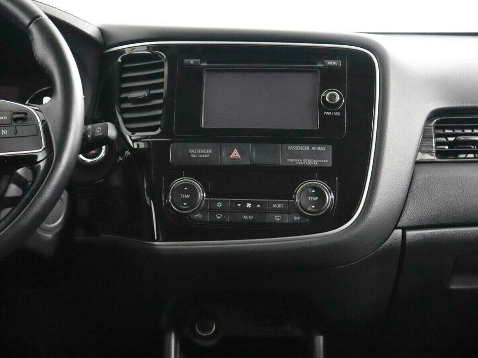 Mitsubishi Outlander, 2.4 л, Вариатор, 2016 фото 1