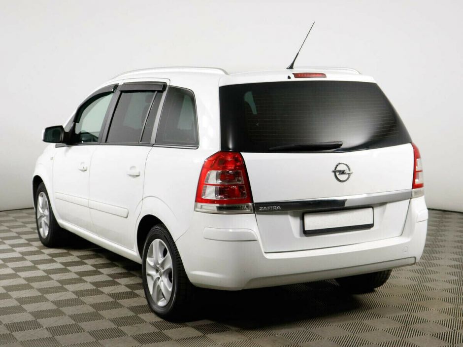 Opel Zafira, 1.8 л, Робот, 2010 фото 5