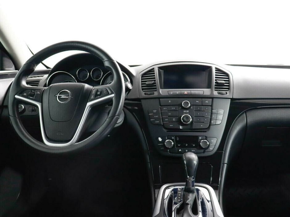 Opel Insignia, 2.0 л, АТ, 2012 фото 2