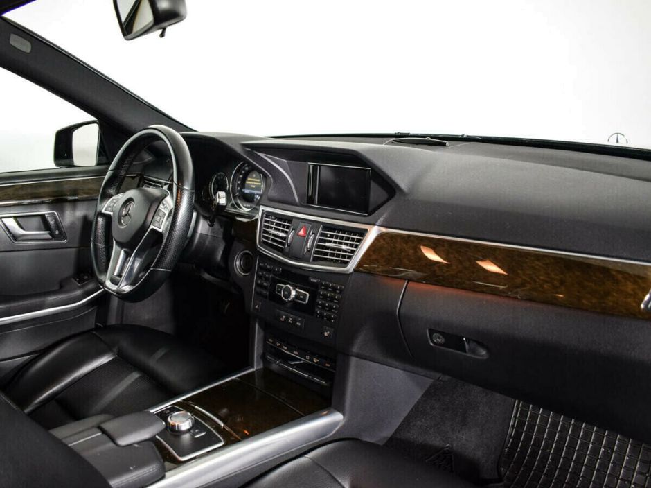 Mercedes-Benz E-Класс, 1.8 л, АТ, 2013 фото 7