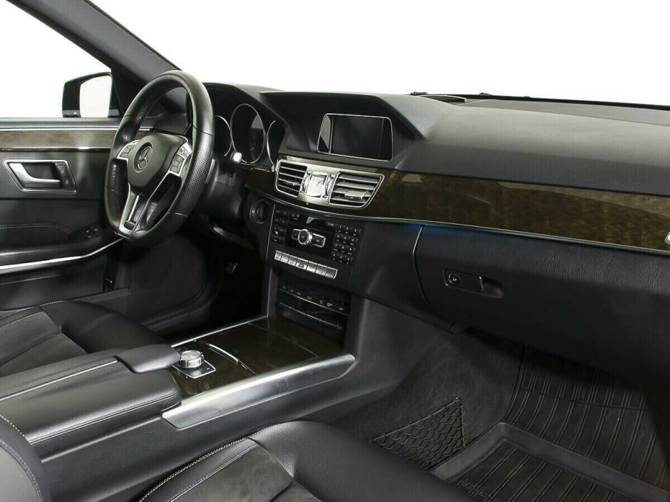 Mercedes-Benz E-Класс, 2.0 л, АТ, 2015 фото 10