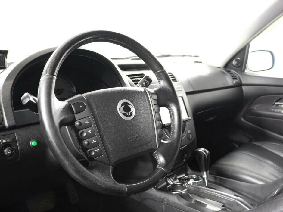 SsangYong Rexton, 2.7 л, АТ, 2010 фото 9