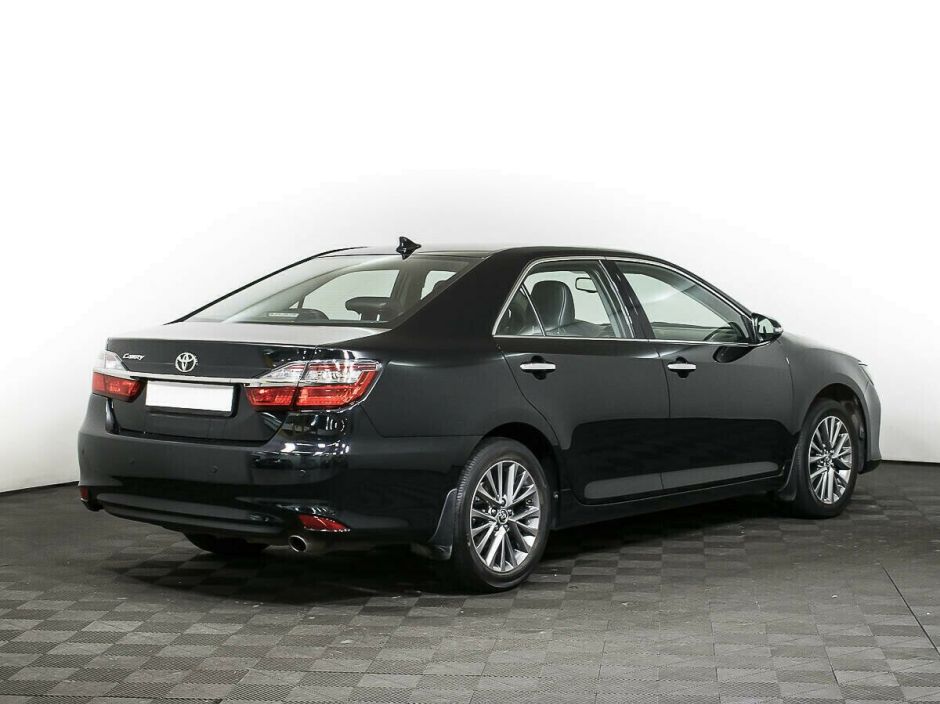 Toyota Camry, 2.5 л, АТ, 2017 фото 6