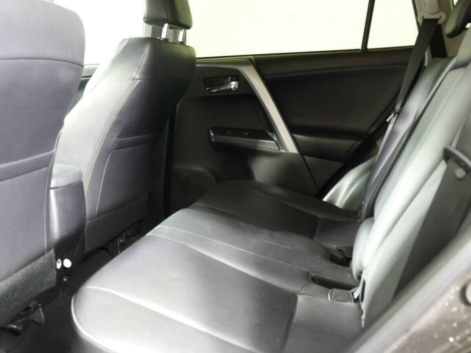 Toyota RAV4, 2.2 л, АТ, 2014 фото 9