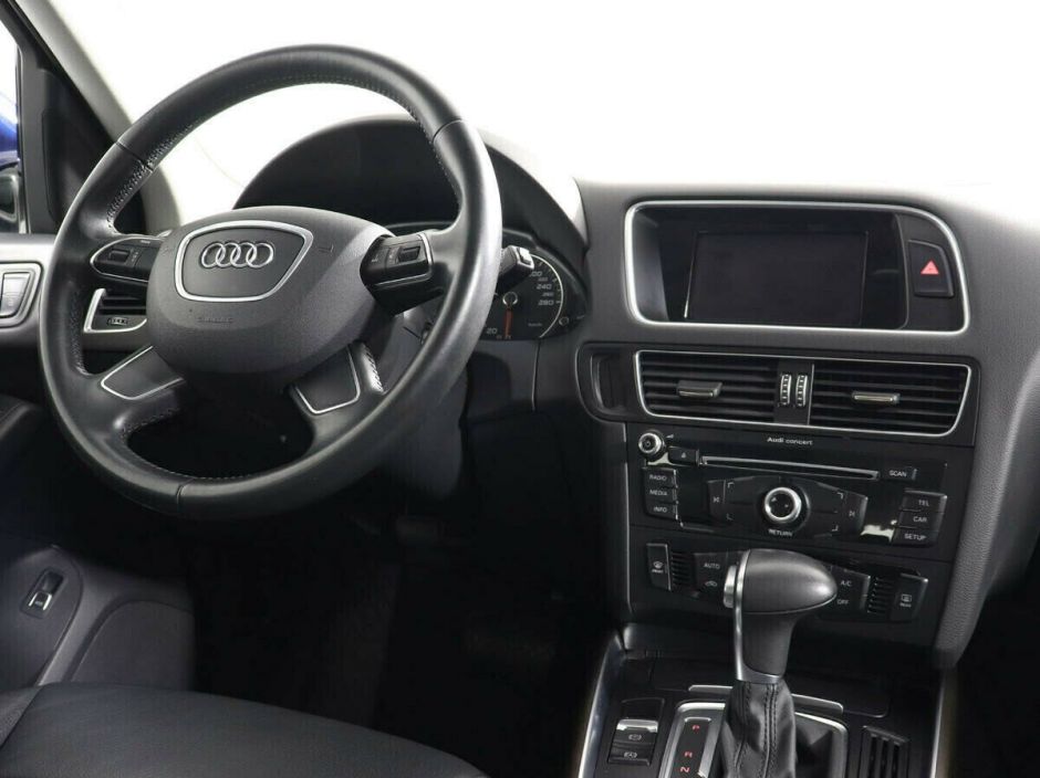 Audi Q5, 2.0 л, АТ, 2012 фото 2