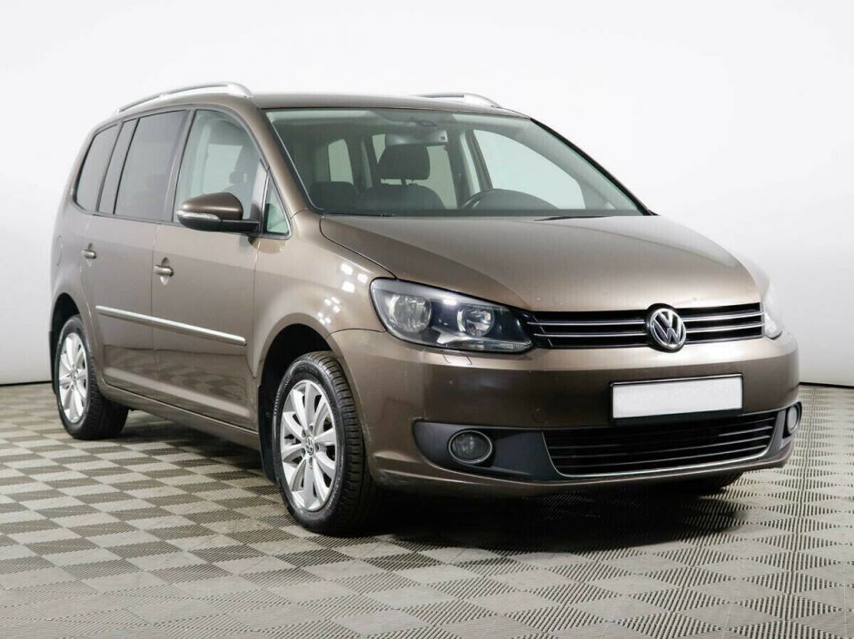 Volkswagen Touran, 1.4 л, Робот, 2011 фото 4