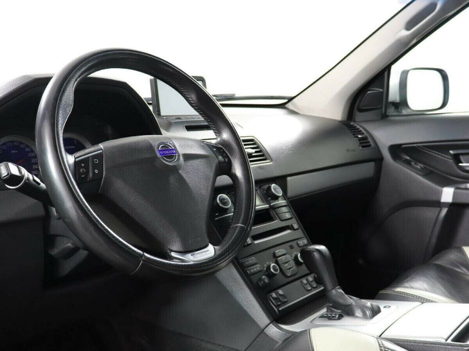 Volvo XC90, 2.4 л, АТ, 2010 фото 1