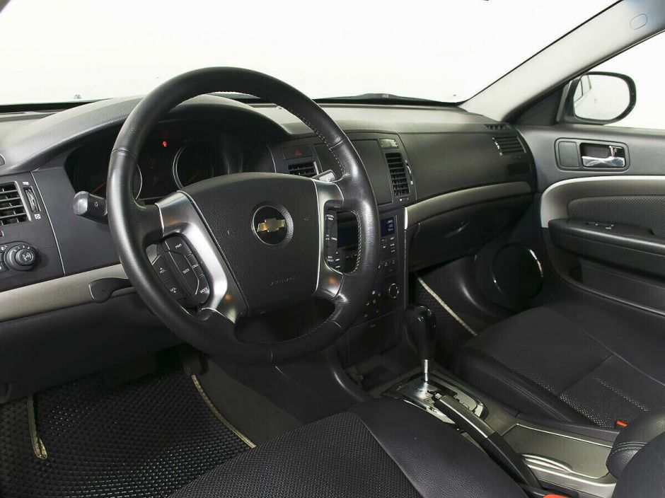 Chevrolet Epica, 2.0 л, АТ, 2010 фото 2
