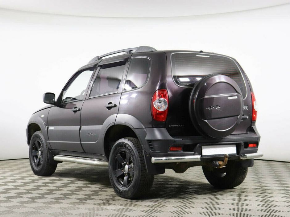 Chevrolet Niva, 1.7 л, МТ, 2014 фото 5