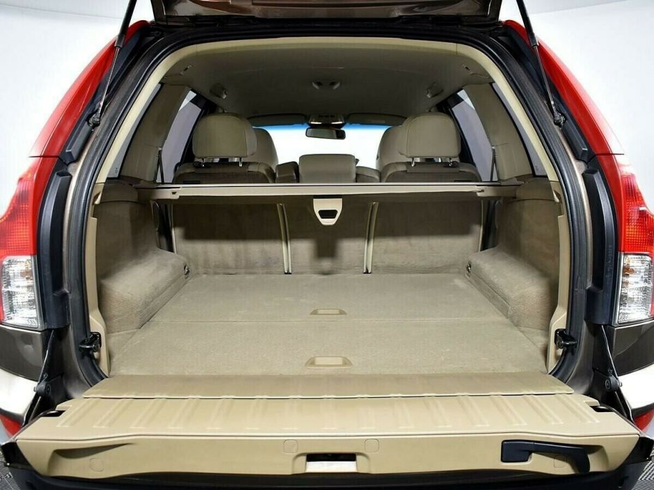 Volvo XC90, 2.5 л, АТ, 2011 фото 1