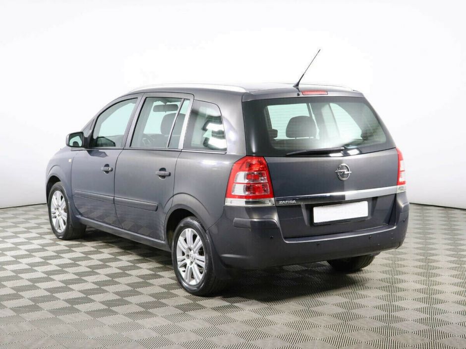 Opel Zafira, 1.8 л, МТ, 2012 фото 6