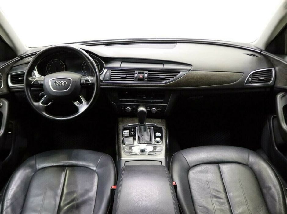 Audi A6, 1.8 л, Робот, 2015 фото 7