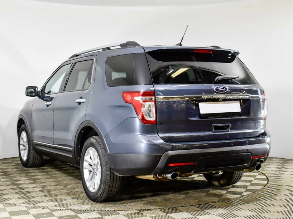 Ford Explorer, 3.5 л, АТ, 2011 фото 5