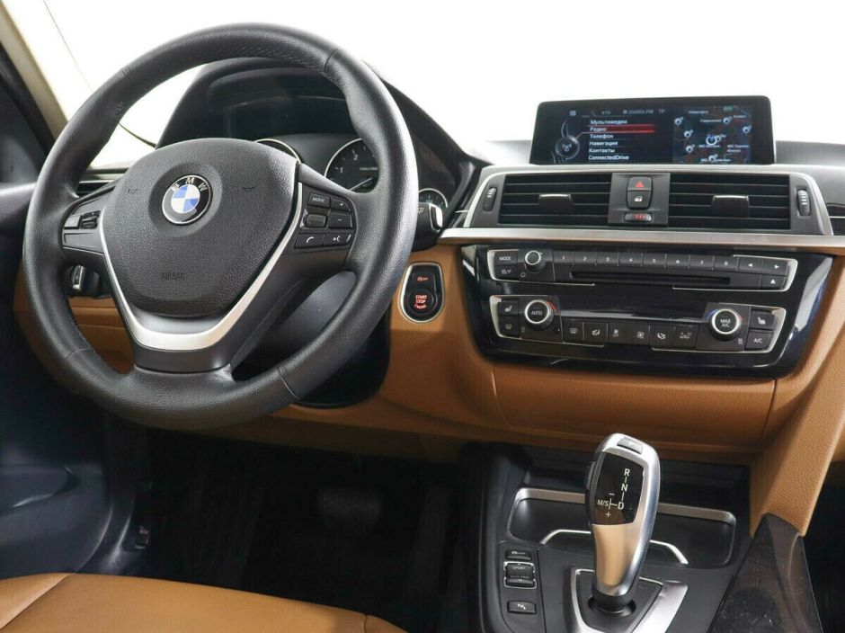 BMW 3 серии, 2.0 л, АТ, 2017 фото 9