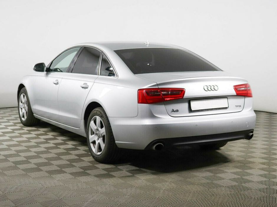 Audi A6, 2.0 л, Вариатор, 2012 фото 5