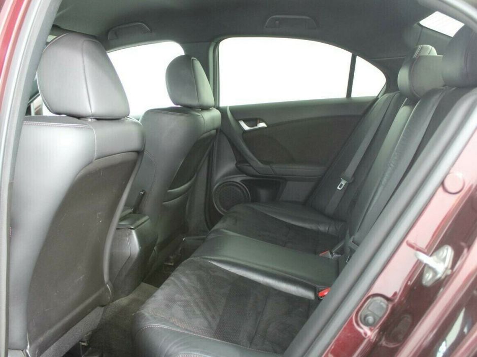 Honda Accord, 2.4 л, МТ, 2012 фото 1