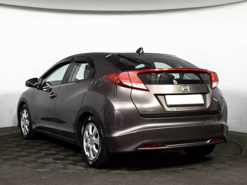 Honda Civic, 1.8 л, АТ, 2014 фото 5