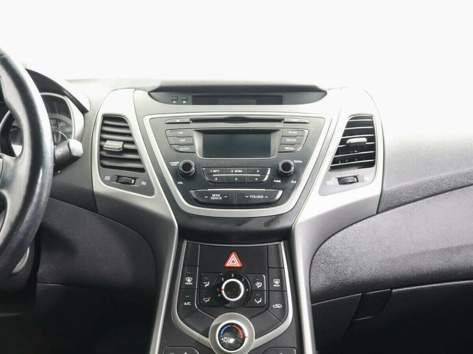 Hyundai Elantra, 1.6 л, АТ, 2015 фото 2