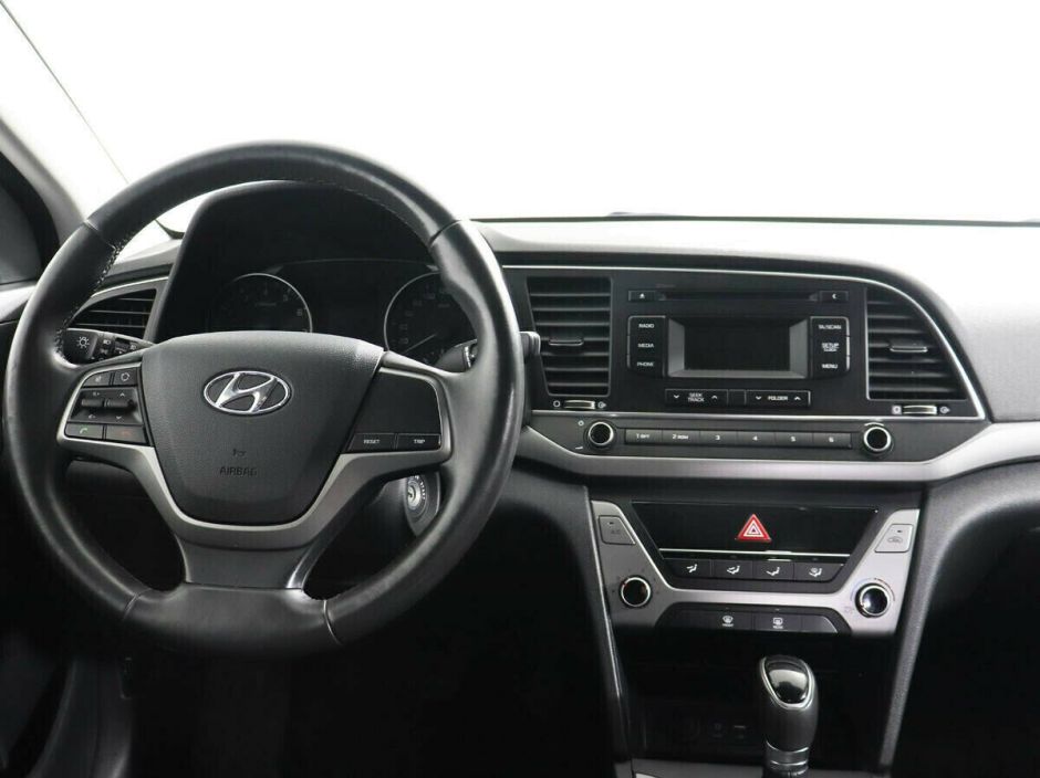 Hyundai Elantra, 1.6 л, АТ, 2016 фото 8