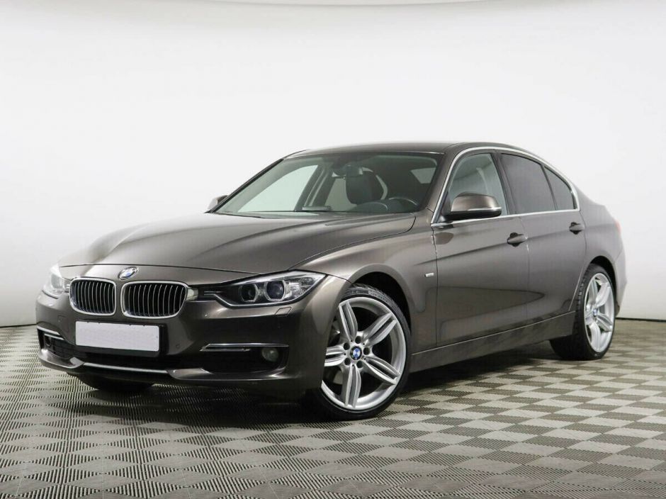 BMW 3 серии, 2.0 л, АТ, 2013 фото 3