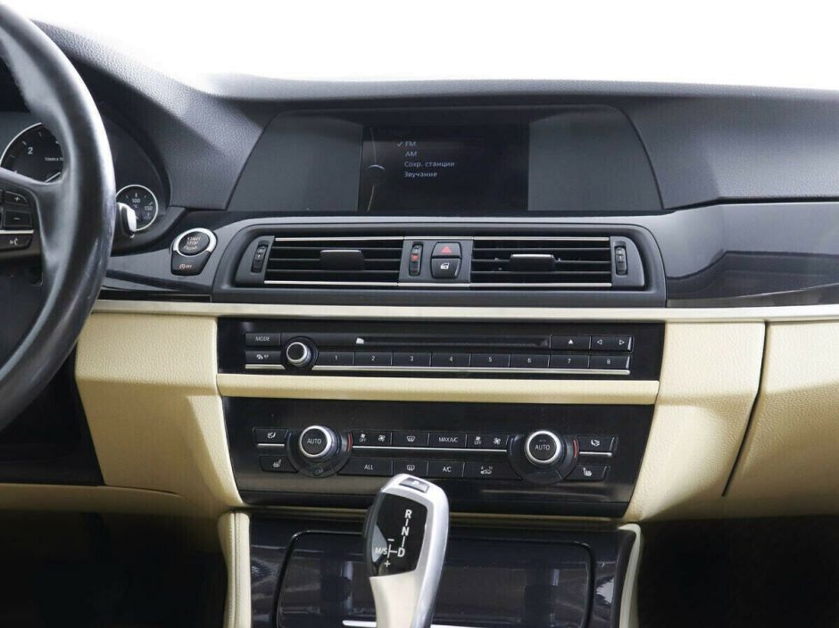 BMW 5 серии, 3.0 л, АТ, 2013 фото 1