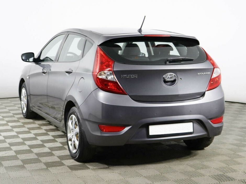 Hyundai Solaris, 1.4 л, АТ, 2012 фото 5