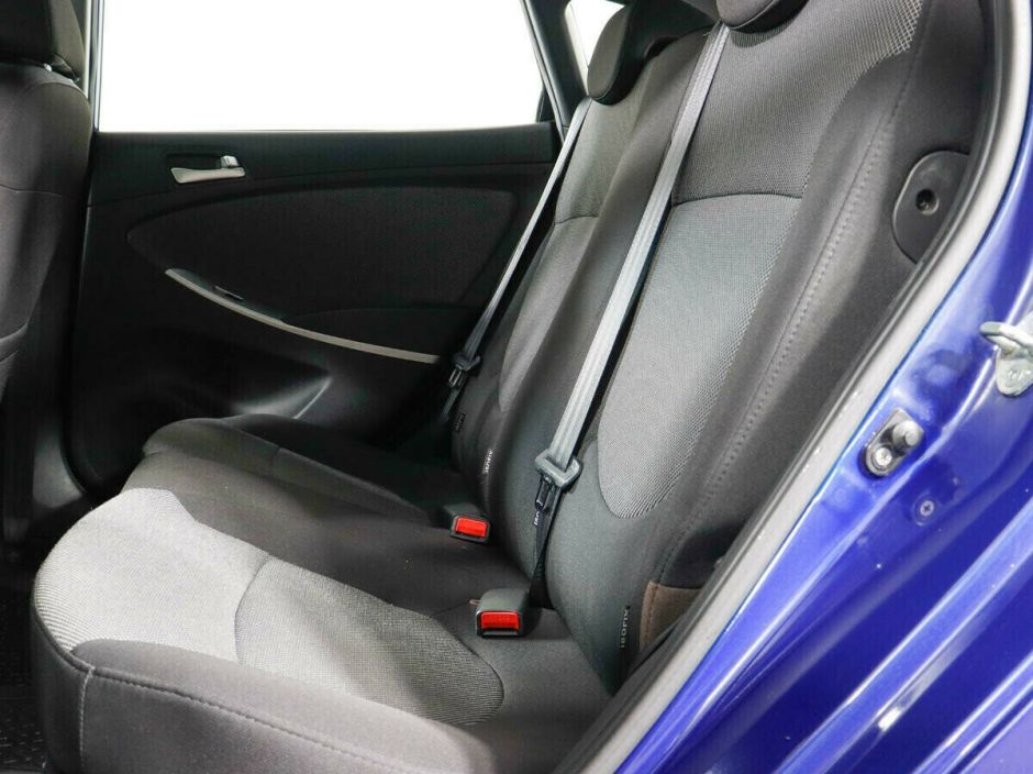 Hyundai Solaris, 1.6 л, АТ, 2012 фото 1