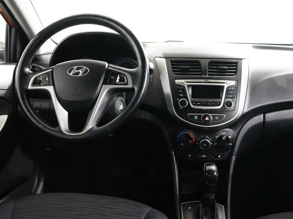 Hyundai Solaris, 1.6 л, АТ, 2016 фото 9