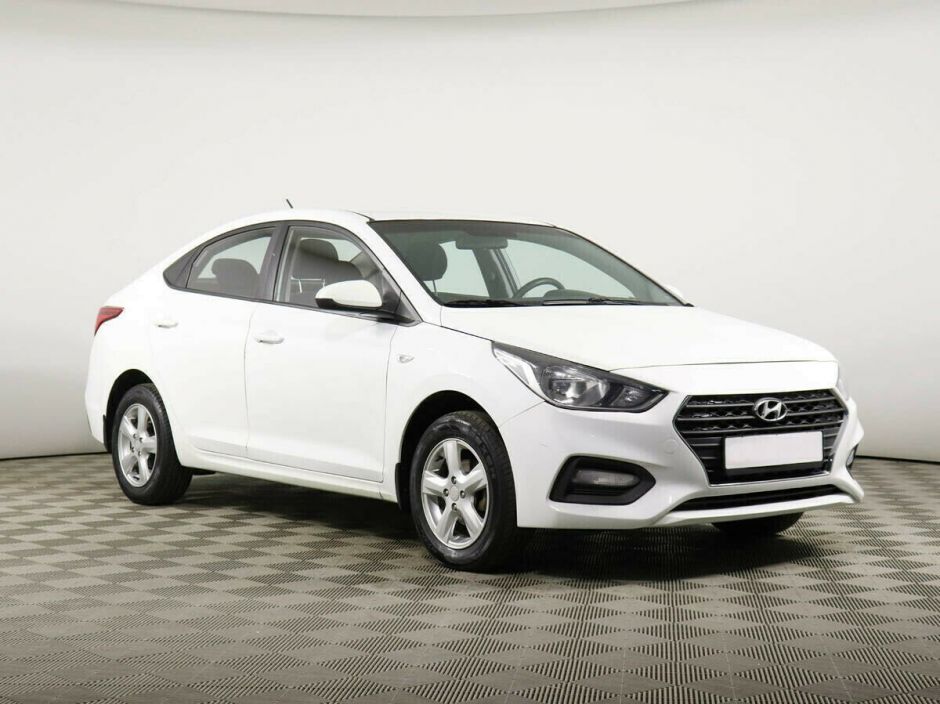 Hyundai Solaris, 1.6 л, МТ, 2018 фото 4