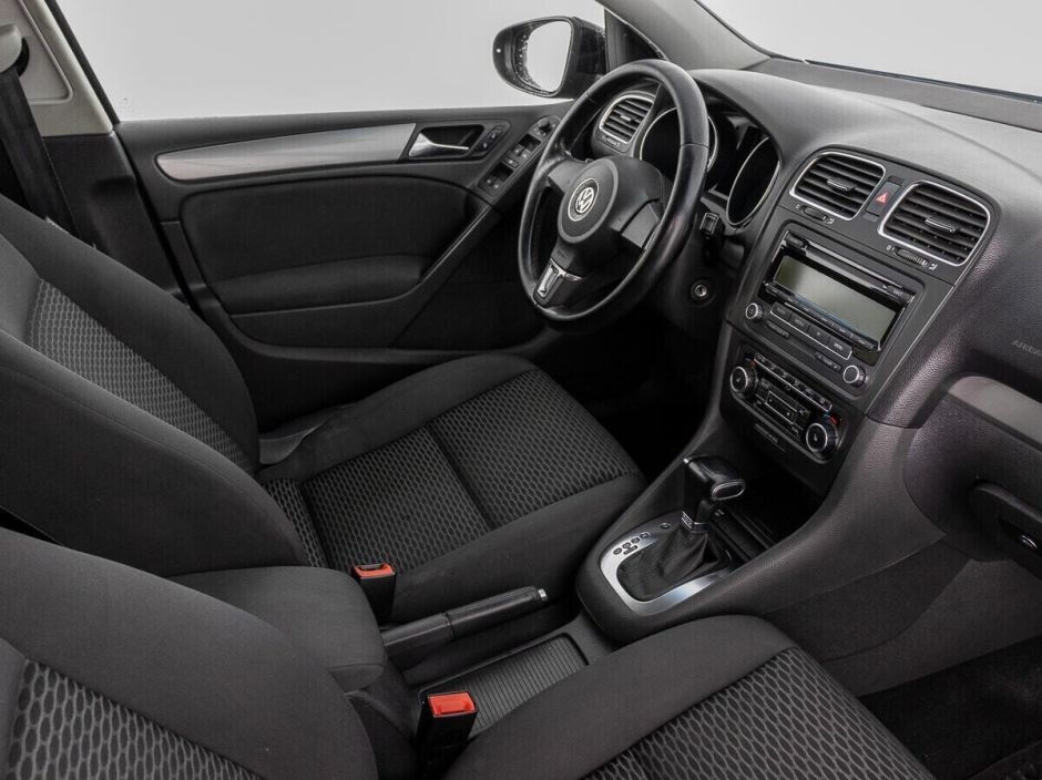 Volkswagen Golf, 1.6 л, Робот, 2009 фото 2