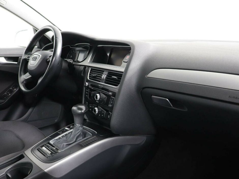 Audi A4, 1.8 л, Вариатор, 2015 фото 7