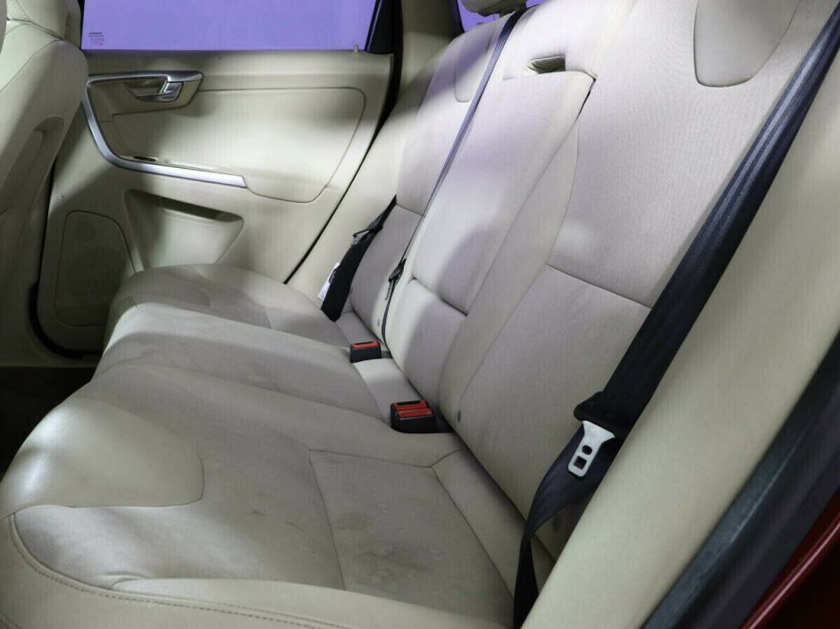 Volvo XC60, 2.4 л, АТ, 2010 фото 8
