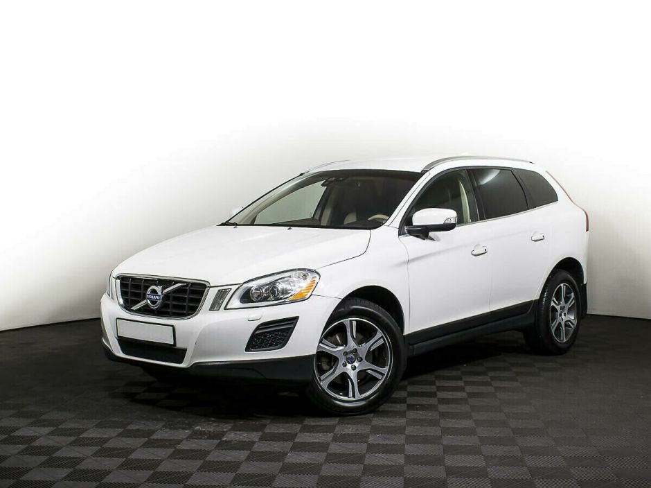 Volvo XC60, 2.0 л, Робот, 2011 фото 3