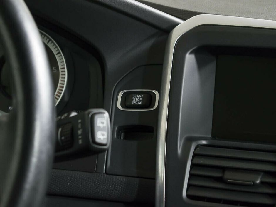 Volvo XC60, 2.4 л, АТ, 2012 фото 9