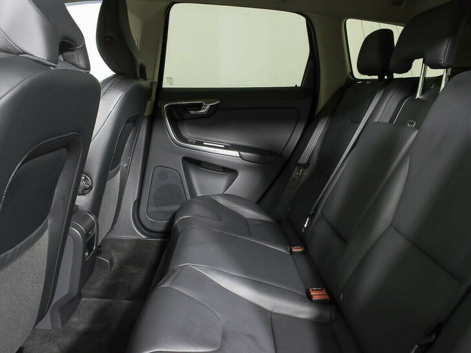 Volvo XC60, 2.4 л, АТ, 2012 фото 10