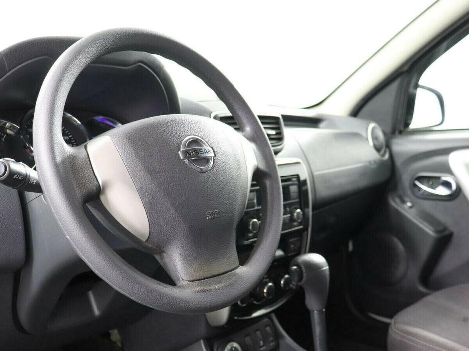 Nissan Terrano, 2.0 л, АТ, 2016 фото 8