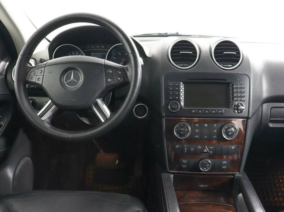 Mercedes-Benz M-Класс, 3.5 л, АТ, 2006 фото 2