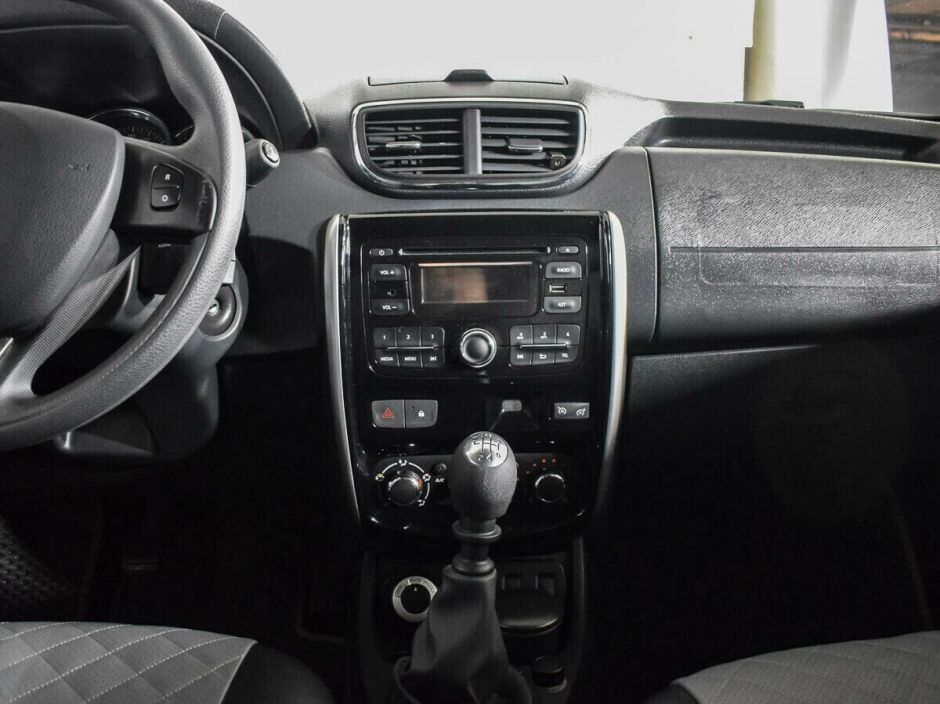 Nissan Terrano, 1.6 л, МТ, 2018 фото 7