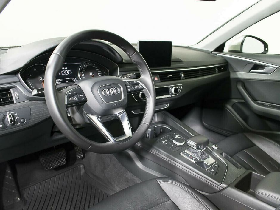 Audi A4, 2.0 л, Робот, 2016 фото 7