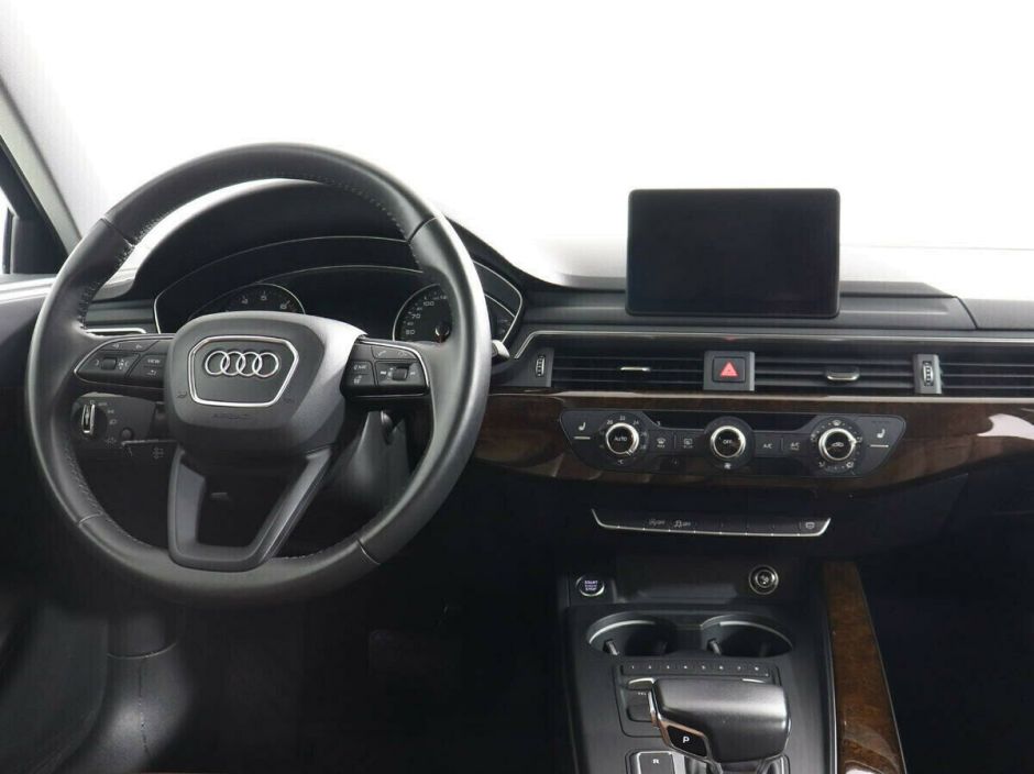 Audi A4, 1.4 л, Робот, 2017 фото 9