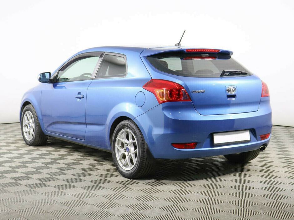 Kia Ceed, 1.6 л, МТ, 2010 фото 6
